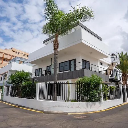 Splendid Penthouse With Terrace In The Center Of * Puerto de la Cruz (Tenerife)