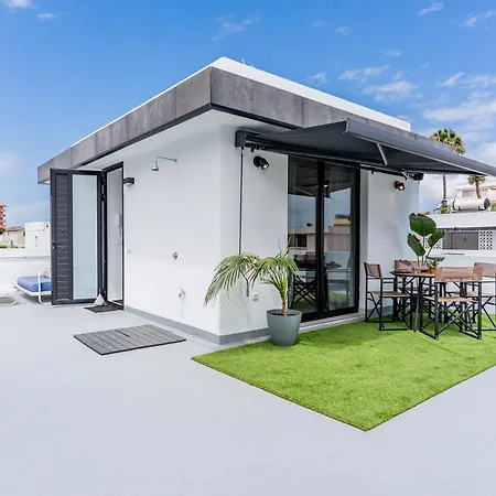 Splendid Penthouse With Terrace In The Center Of *