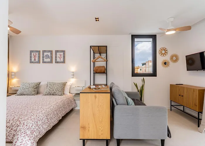 Lägenhet Splendid Penthouse With Terrace In The Center Of *