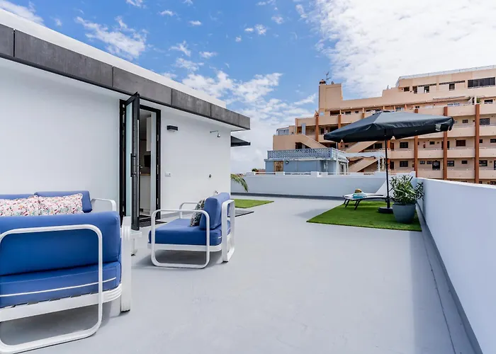 Splendid Penthouse With Terrace In The Center Of *