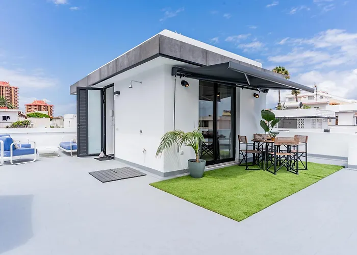 Splendid Penthouse With Terrace In The Center Of *