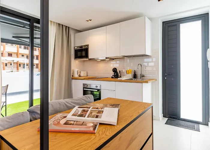 Splendid Penthouse With Terrace In The Center Of Apartmán